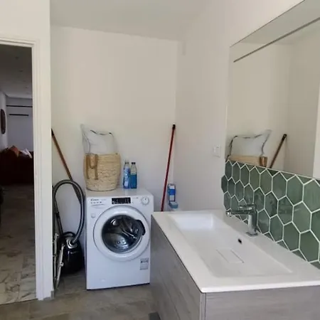 Apartamento La Belle, Centre 1 Bed, 2 Terrace, Quiet Nice