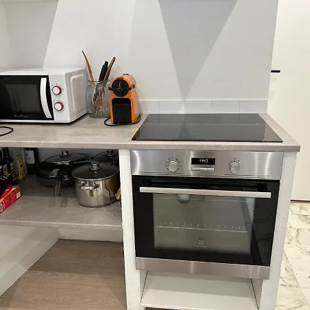 La Belle, Centre 1 Bed, 2 Terrace, Quiet Apartamento *